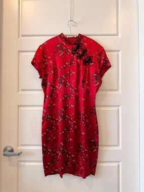 Vintage Breakin’ Loose Red Satin Floral Cheongsam Mini Dress Size 7/8 USA